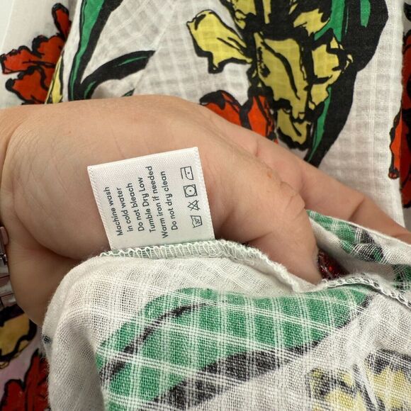 Roberta Roller Rabbit Womens Top Size Small Lucy Jorales Iris Floral Print - Picture 11 of 11